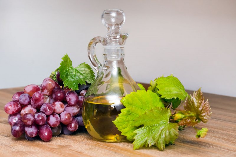 Все про олію виноградних кісточок - користь і шкода