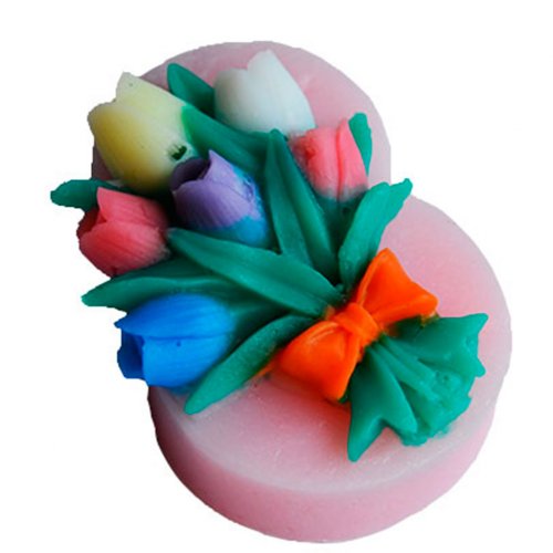 8 березня в тюльпанах еліт-форма