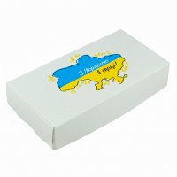 Коробка натуральна біла З Україною в серці!