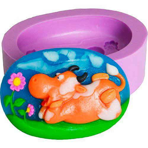 Корова на лугу элит-форма