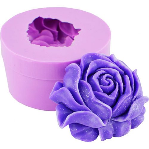 Роза Ностальжи средняя элит-форма